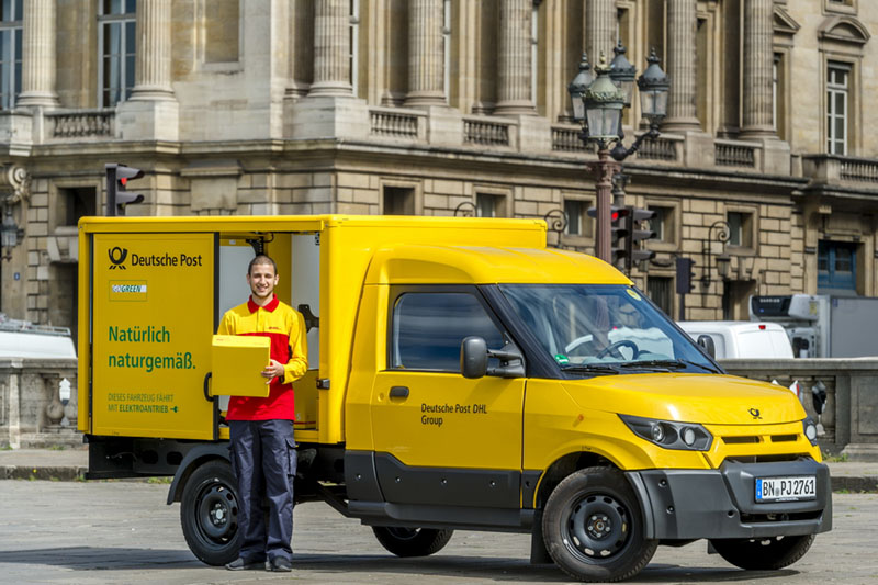 DHL.jpg
