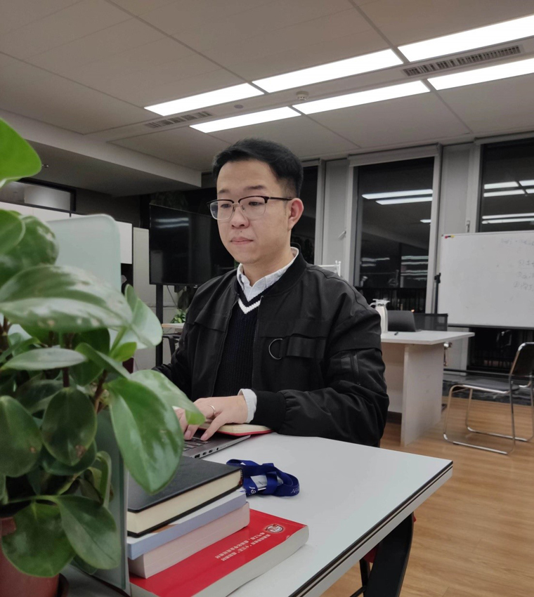日日顺郝旭.jpg