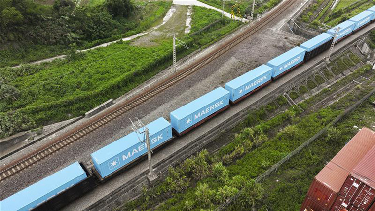 Blue container on rail_DJI_20250524102302_0064_D_graded (1).jpg