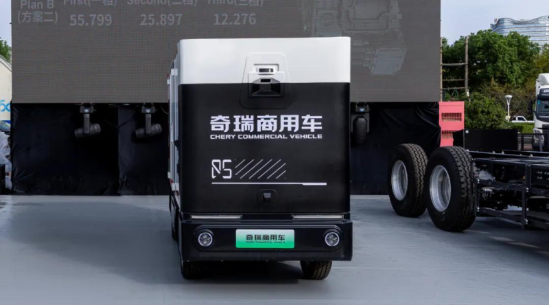 b17f47e21bc44f149261c3957a8a33bd~tplv-tt-origin-web-gif.jpg