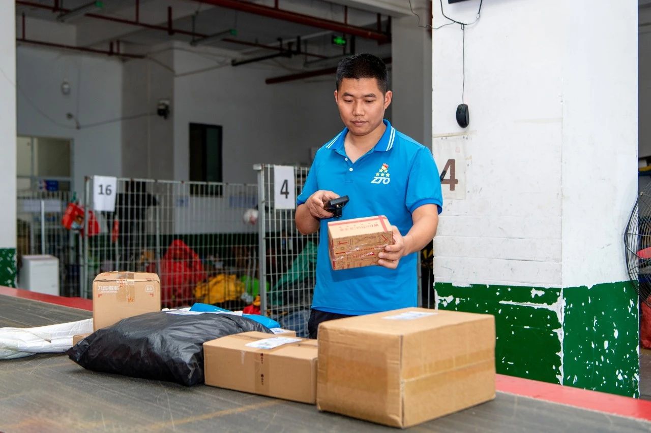 1762143051226309.jpg aaa52d61cebc48dada5a1f6f9a643af3.jpg