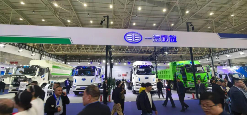 1762770456144319.jpg b343d5b2bb324d8ea90c33bb5cd2089e~tplv-tt-origin-web-gif.jpg