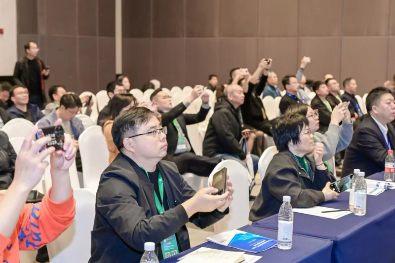 1763182559942848.jpg IMG_2349.jpg